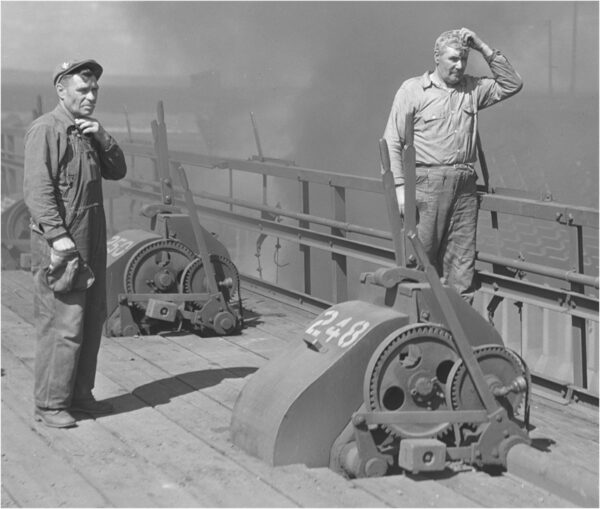 Ironton Ore Dock: Prototype Photo - Hoist Mechanism